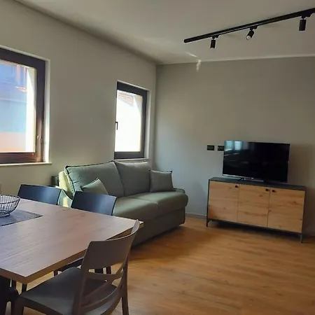Casa Zu Luxurious Centro Apartment Alfedena